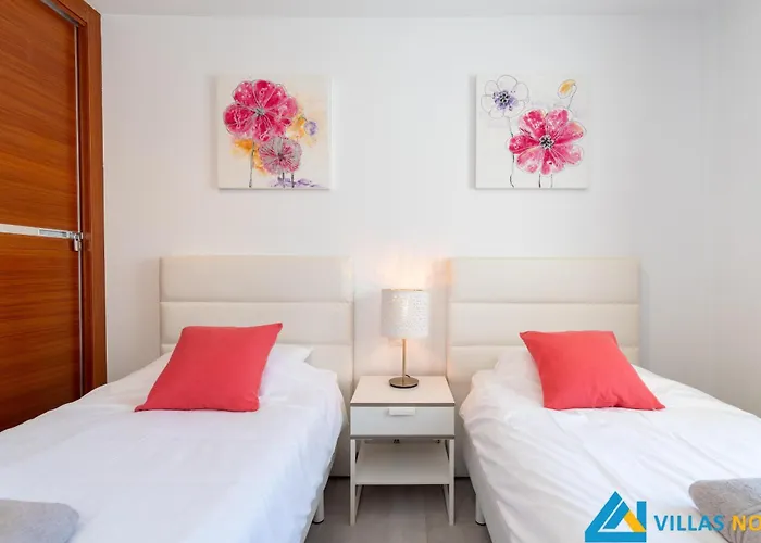 233 - Geny By Now Ltd * بلايا بلانكا